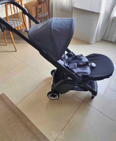 עגלת בוגבו (Bugaboo) חדשה