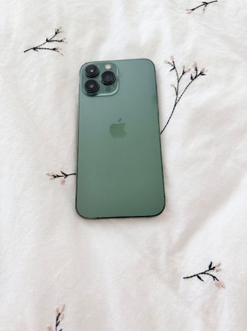 אייפון 13 pro max ירוק