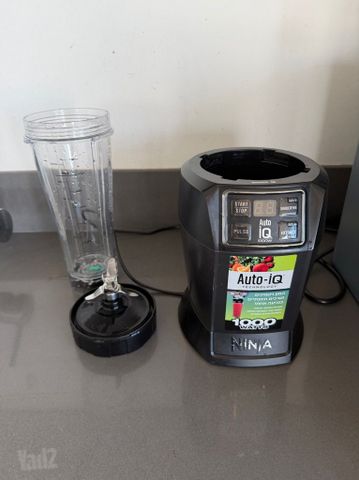 בלנדר Ninja Auto IQ 1000W