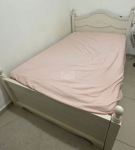 מיטת עץ 1.2
