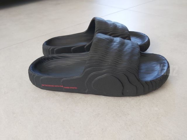 כפכפי adilette 22