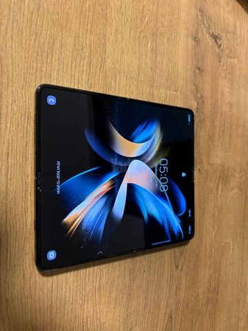 Samsung Z-Fold 4 256GB