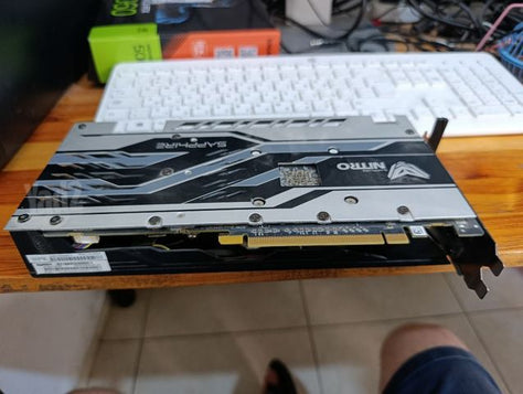 כרטיס מסך AMD Radeon 590
