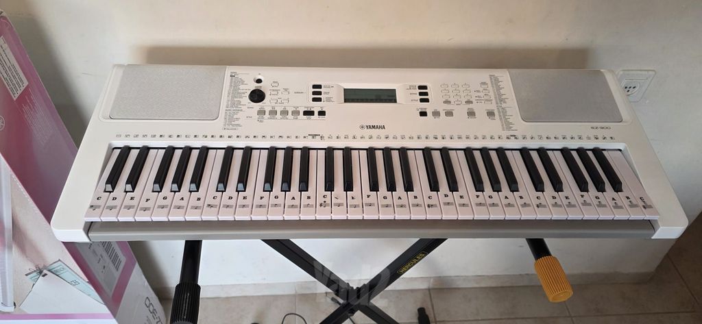 אורגן Yamaha EZ-300
