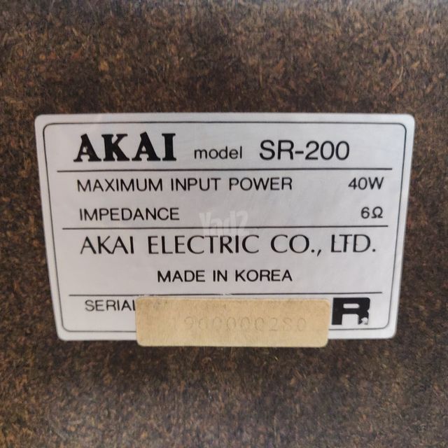 רמקולים AKAI
