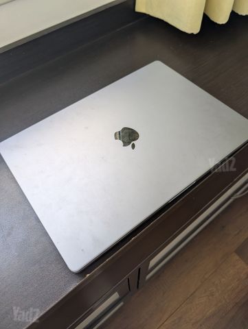 MacBook Pro 16" במצב מצוין