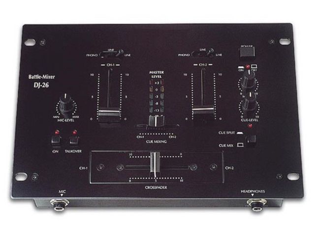 OMNITRONIC battle dj 26 mixer