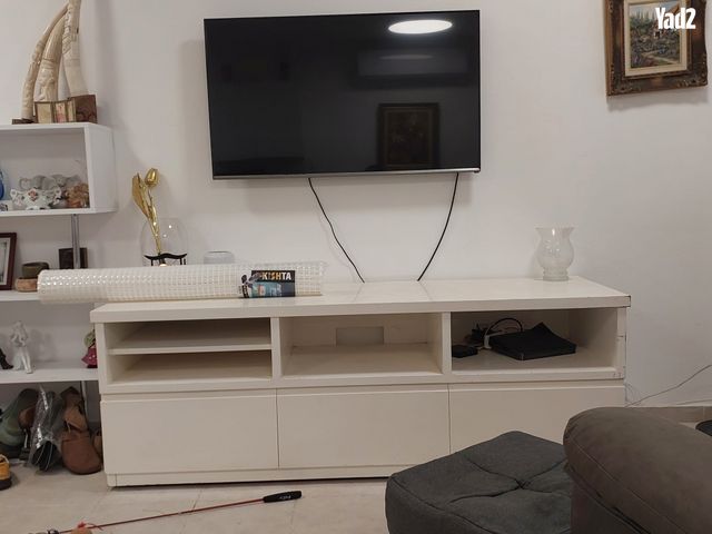 מזנון סלון מעץ מלא