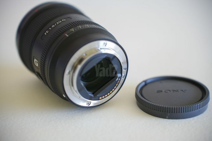 Sony 20 1.8 G lens