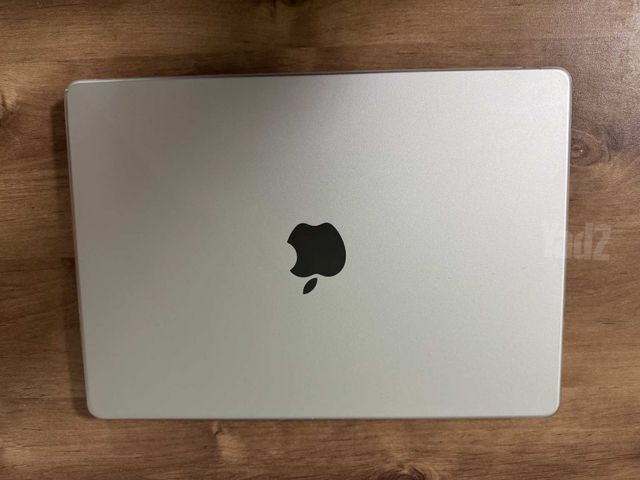 MacBook Pro 14 M5