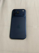 Iphone 17 pro - deep blue