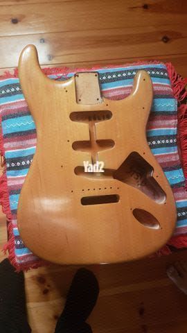 69 Strat body