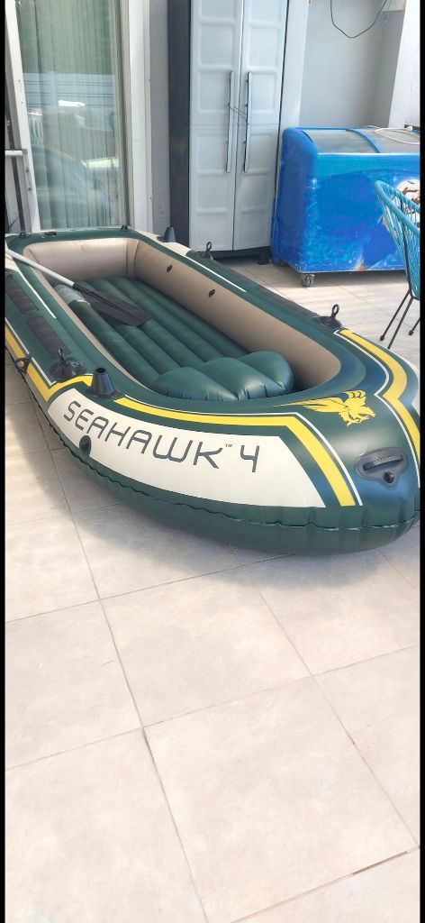 סירה מתנפחת