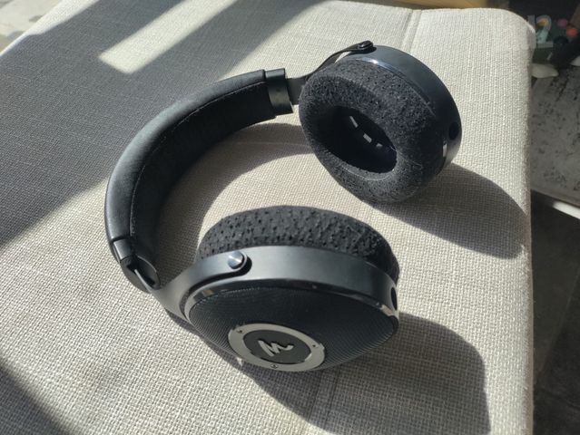 Focal Elex Headphones אוזניות