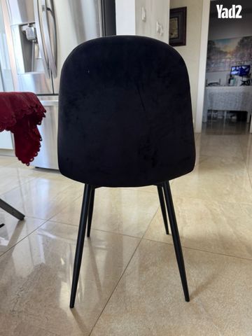 כיסאות