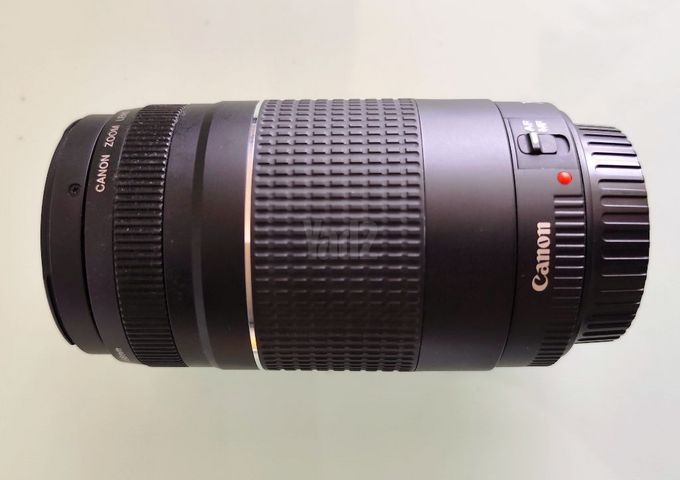 עדשת זום Canon