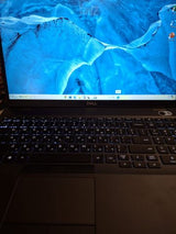 נייד DELL 15.6 i7