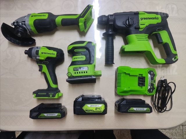 סט כלים נטענים Greenworks