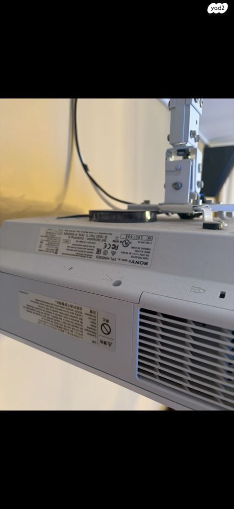 SONY VPL-HW55ES שמור כחדש