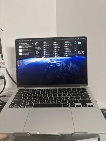 MacBook Air M4