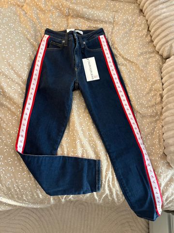 ג’ינס וינטג׳ Calvin Klein