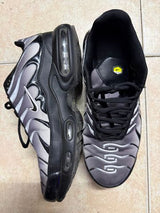 נעלי Nike Air Max