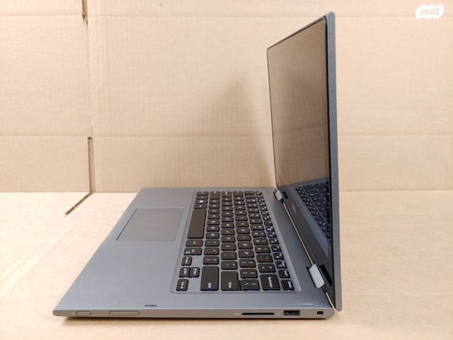 מחשב נייד Dell Touch