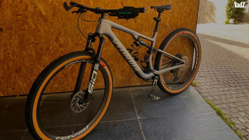 Epic 8 Pro-Large 2026