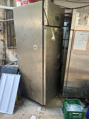 מקרר לעסקים