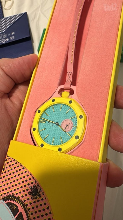 שעון  Swatch x AP Royal Pop