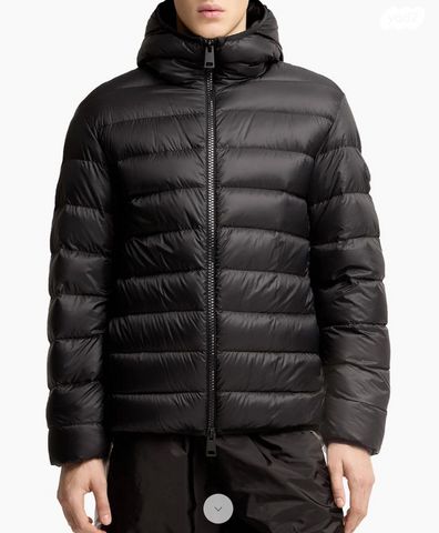 מעיל מונקלר Moncler