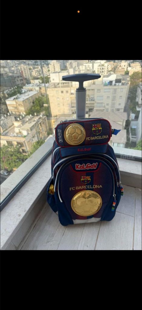 תיק בית ספר