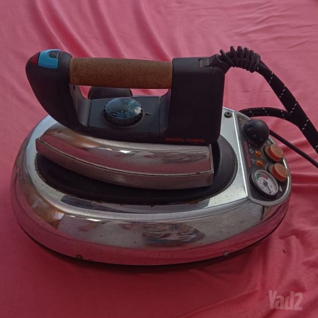 מגהץ