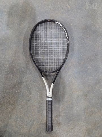מחבט טניס HEAD