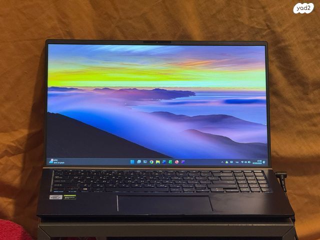 לפטופ Asus ZenBook 15
