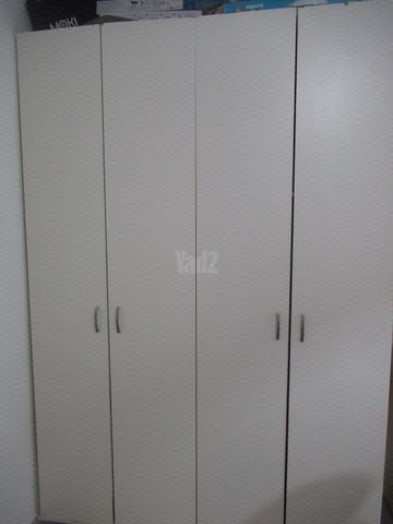 ארון בגדים