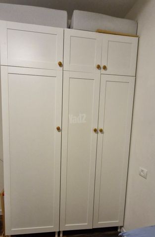 ארון בגדים