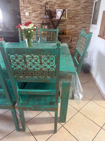 שולחן וינטג׳