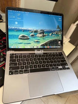 Macbook Pro 13 M1 16GB 2Tb