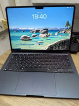 MacBook Air M3 13",16GB RAM