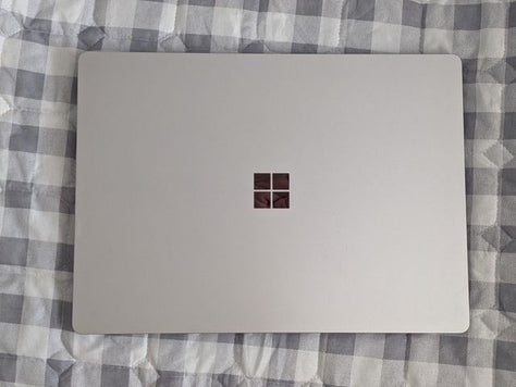 Microsoft surface laptop 4