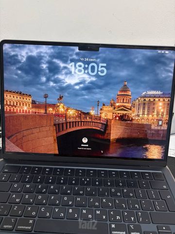 MacBook Air M2 512GB / 8GB