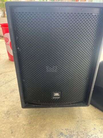 ‏JBL סאב 15 אינץ׳