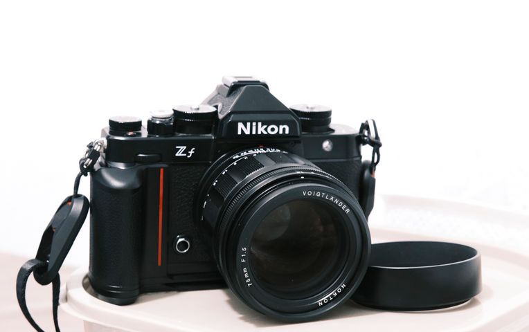 ניקון Zf + Techart+ 50mm 1.2
