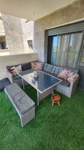 ריהוט מרפסת