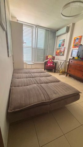 מיטת שינה