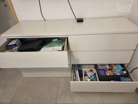 שידת מגירות