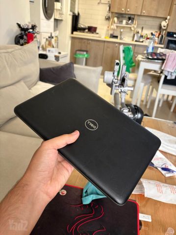 מחשב נייד Dell 3180