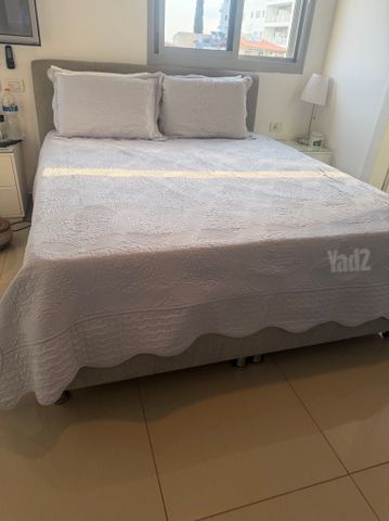 כיסוי מיטה