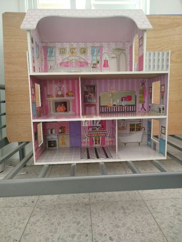 בית בובות